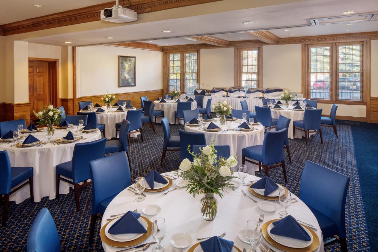Historic Boone Tavern Берия Екстериор снимка